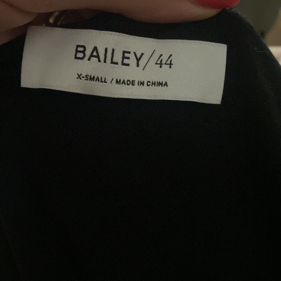 Bailey 44 Women's 3/4 SLV Jacqueline off shoulder Top - Picture 11 of 14